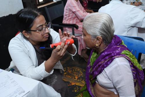 07.01.2024 Free Health Checkup Camp Amargol, Hubbahalli ( Beneficiaries : 581 )