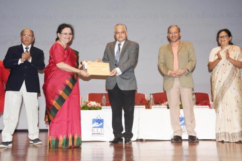 Research Award 4