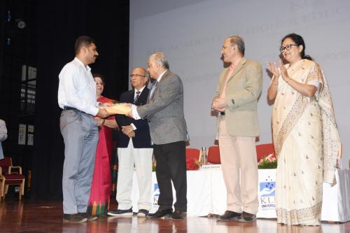 Research Award 7